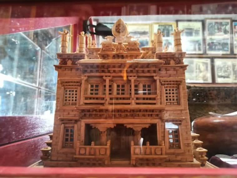 Tharpa Choling Monastery